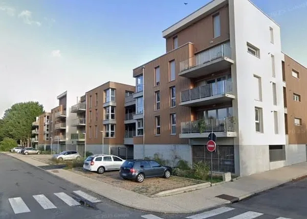 POITIERS - Appartement T2 Récent - Balcon et parking