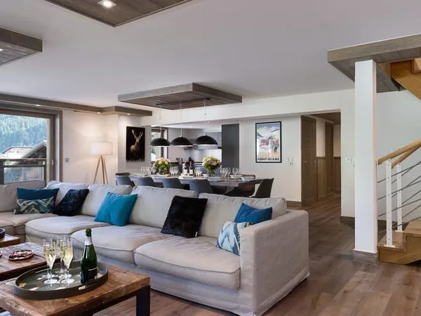 Magnifique penthouse de plus de 220 m2 !