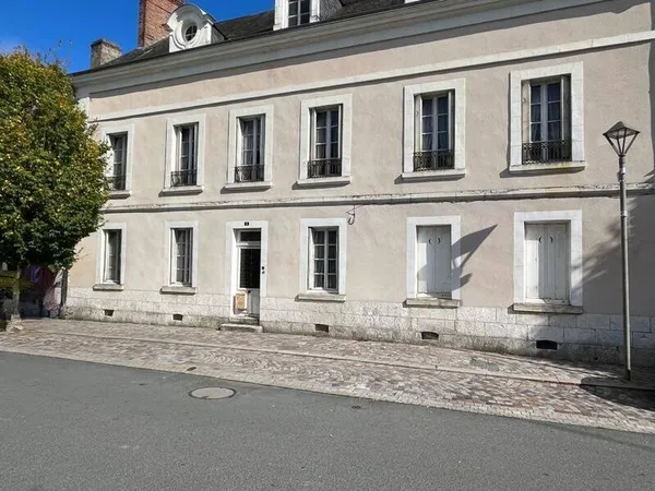 Maison 10 pièces 258 m²