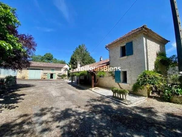 St-Clar - Exclusivité - Ensemble immobilier en pierres avec hangar 500m2