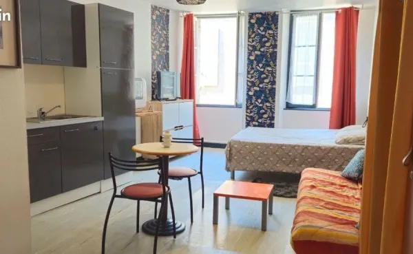 Studio dans colocation