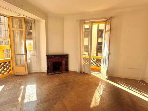 Appartement 4 pièces 151 m²