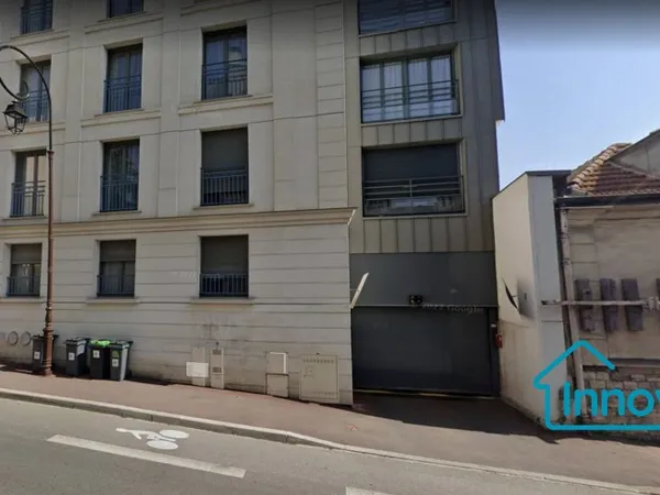 Parking souterrain - Gare de Saint Cloud