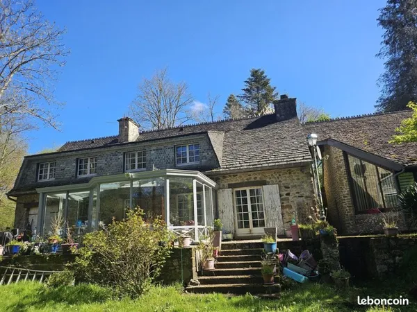Maison 7 pièces 160 m²