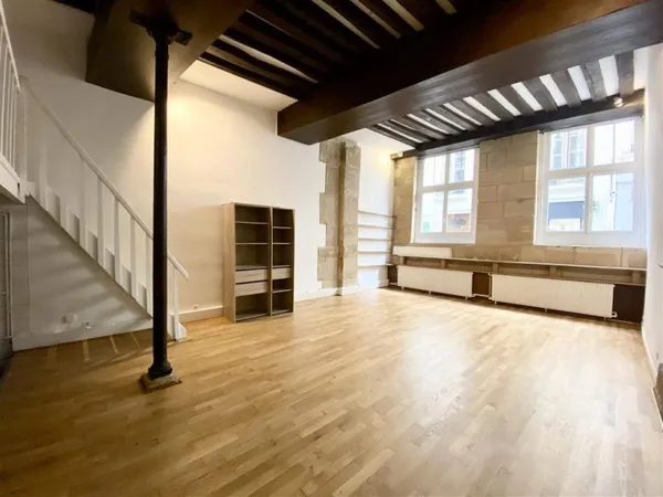 Appartement 1 pièce 62 m²