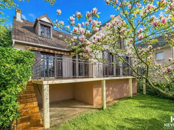 Maison type 7 pièces à Cormeilles-en-Parisis