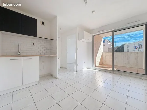 Appartement Location Sète 2p 23m² 580€