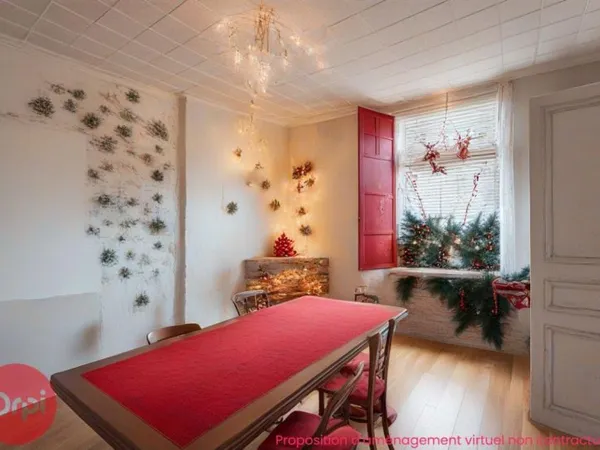 Maison à rénover, garage, 2 ateliers et terrain de plus de 1400 m²