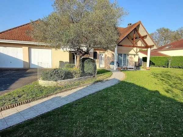 Maison 5 pièces 142 m²