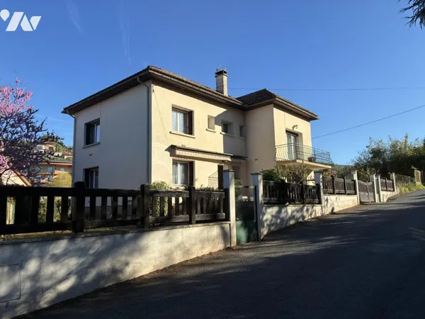 Maison 8 pièces 146 m²