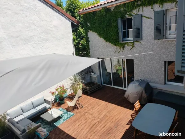 Maison de ville Valence Centre - 187 m² (1900 + Extension 2014) - 5 ch - Terrasse 64 m² - Garage
