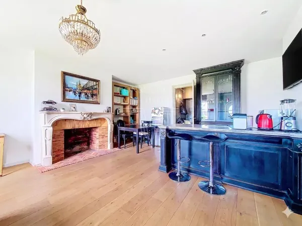 Vends T2 - 43.21m² - Paris 8Ème