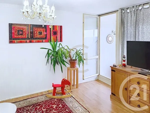 Appartement 4 pièces 65 m²