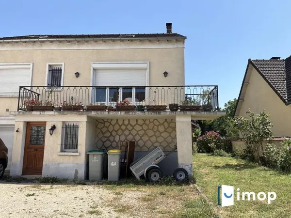 Maison avec exterieur au calme