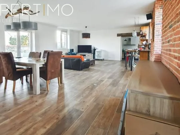 Maison 8 pièces 200 m²