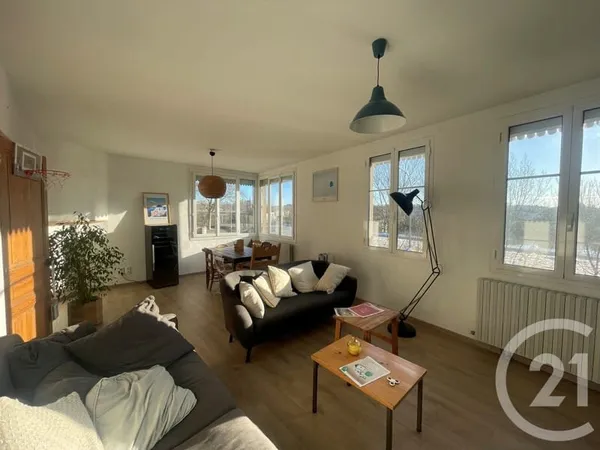 Appartement 6 pièces 121 m²