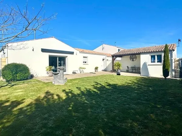 Maison Soubise 4 pièce(s) 97 m2