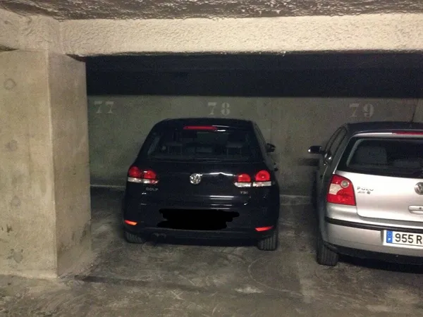 Parking 14 m²