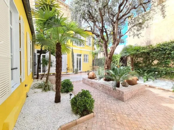 Appartement 4 pièces 131 m²