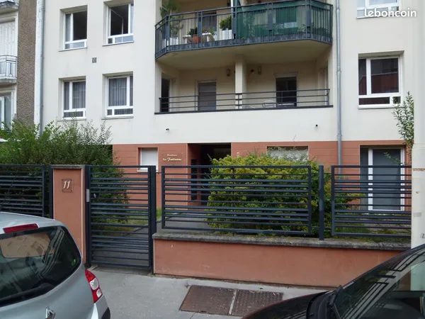 F2 de 39m2 avec parking privatif rue docteur Bernheim proche TRAM