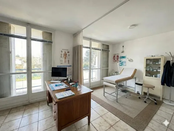 A vendre Local Professionnel 66m2