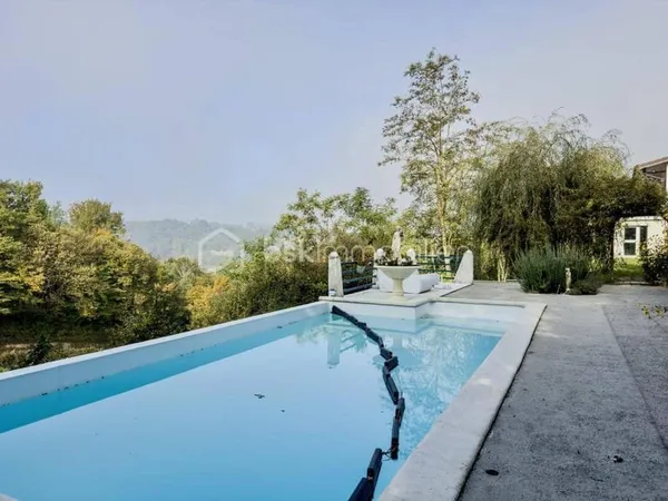 Maison 6 pièces 200 m²