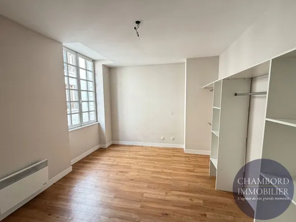 Appartement T3 (+garage) - A proximité de la Loire