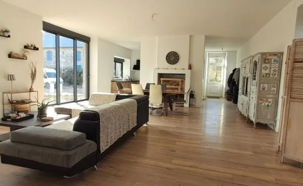 Maison de luxe 8 pièces 192 m²