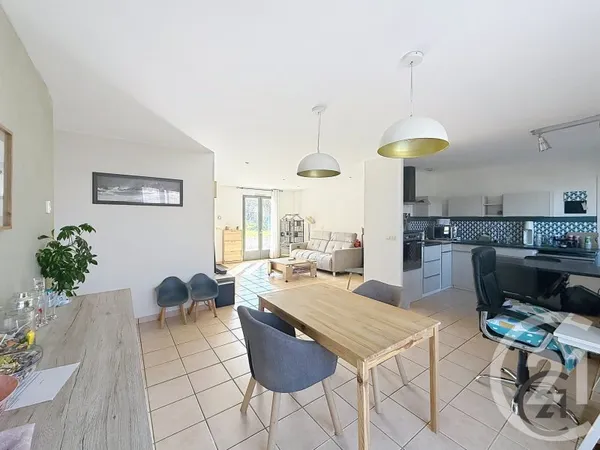Maison 5 pièces 126 m²