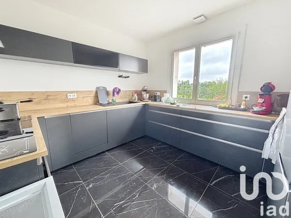 Maison 6 pièces 205 m²