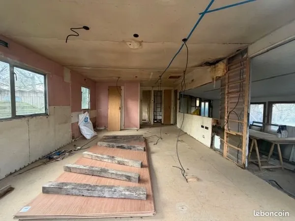 Résidence mobile de loisir à rénover à vendre