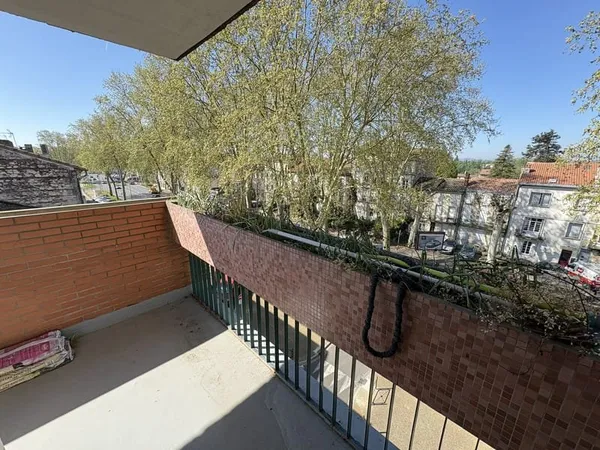Appartement à vendre idéalement placé