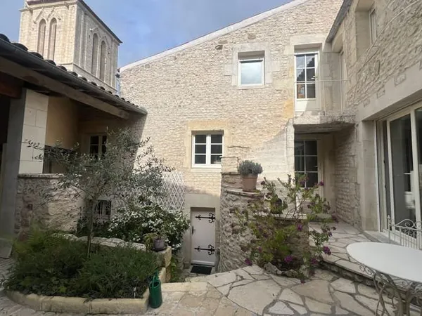 Maison 5 pièces 157 m²
