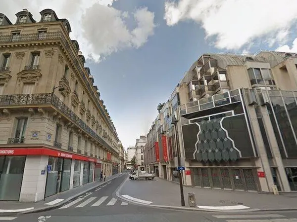 Bureaux 323 m²