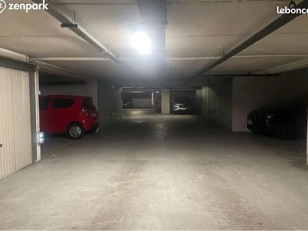 Stationnement Location Paris   120€
