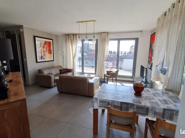 Appartement 2 chambres 75m2 avec 2 grandes terrasses + cave et parking