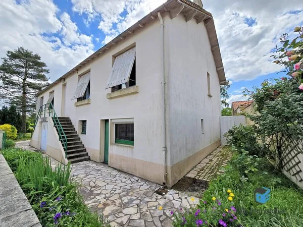 Maison 9 pièces 134 m²