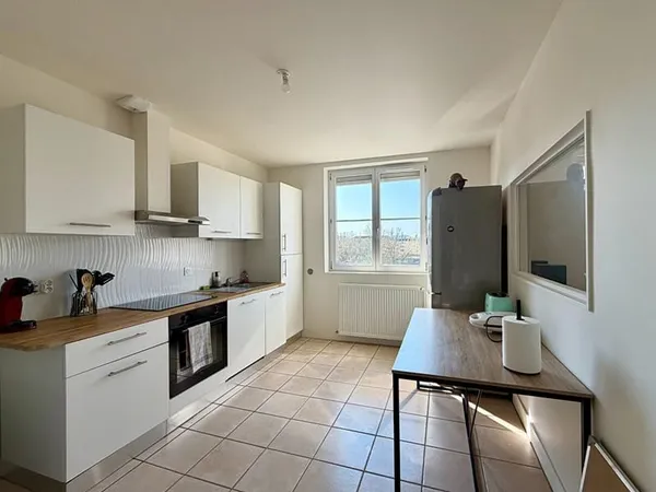APPARTEMENT 5 PIÈCE(S) 124M² - SEDAN