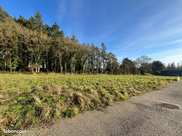 Terrain 561 m² Ploermel