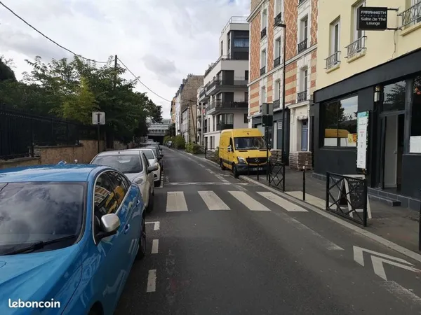 Boutique 120 m² CLICHY