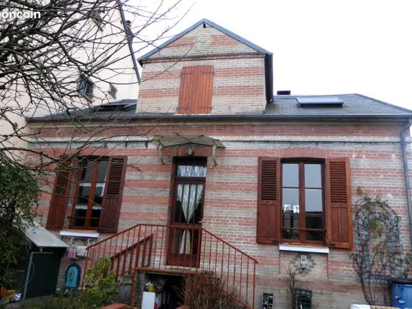 Maison familiale proche du centre ville