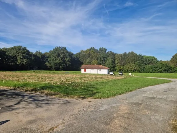 Terrain constructible à Urrugne 504 m2