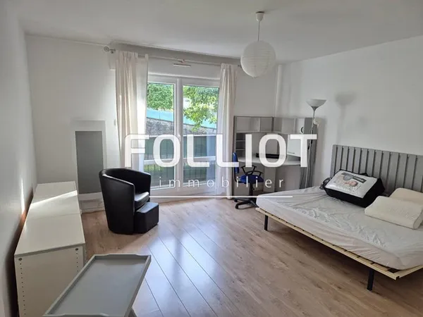 A LOUER Appartement Meublé 50000 Saint-lo 1 pièce(s) 36 m2