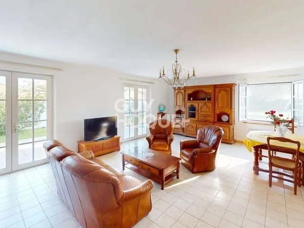 Maison de plain-pied 4 pièces 147 m²