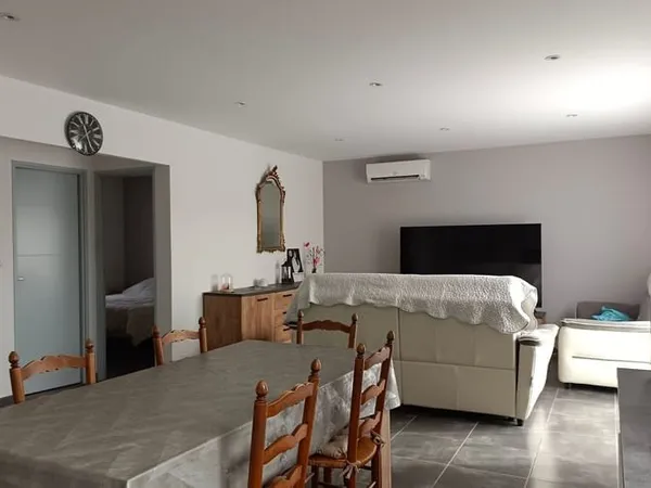 Maison 7 pièces 210 m²