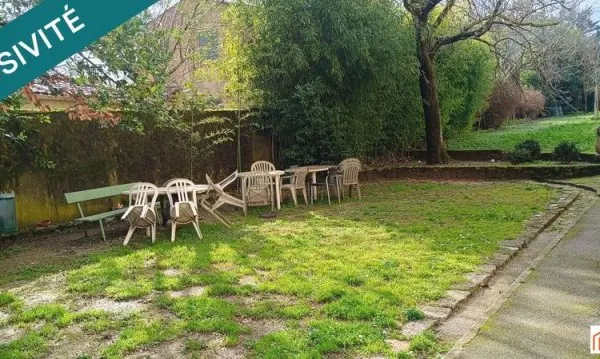 Bel appartement rénové de 83 m² avec garage
