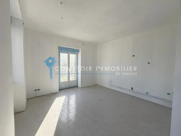 DPT (38) - A VENDRE - 5P - Rez-de-jardin - CROLLES