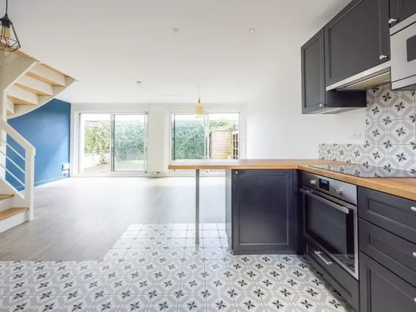 Appartement 5 pièces 85 m²