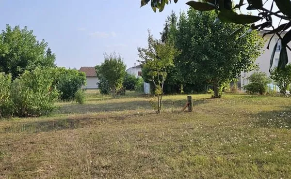Terrain constructible à proximité de l'Hyper Centre de Mont-de-Marsan