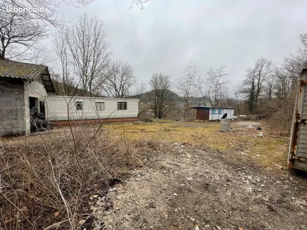 À vendre cadre naturel et vue dominante